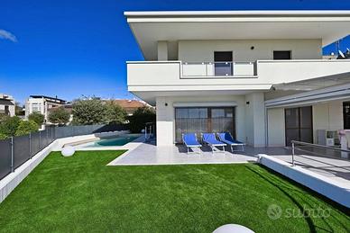 Villa di 150 m² con più di 5 locali e box auto dop