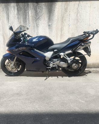 Honda VfR 800 vtec 