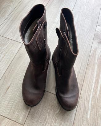 Scarpe outdoor e doposci