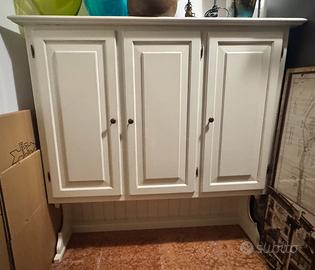 Credenza completa in stile classico