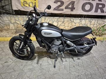 Ducati Scrambler 803 Full Throttle