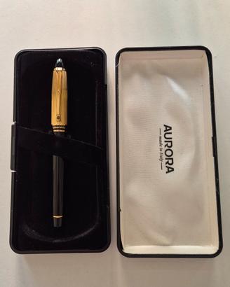 Aurora b11/d Stilografica vintage nera oro