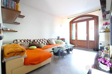 VILLA A SCHIERA A SASSUOLO