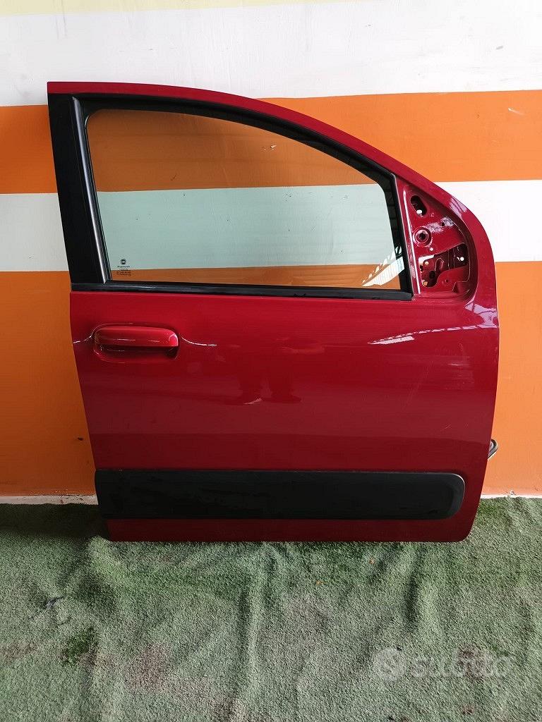 Subito - SOLO RICAMBI AUTO 3476302871 - Porta anteriore posteriore fiat  panda 2018 - Accessori Auto In vendita a Torino