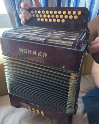 Titolo: Fisarmonica Diatonica d'Epoca Hohner Norm