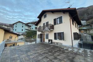 4 LOCALI A VILLA DI TIRANO