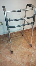 Deambulatore pieghevole in alluminio