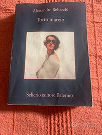 Torto marcio Alessandro Robecchi serie Monterossi