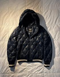 Giacca con chiusura cappuccio zip