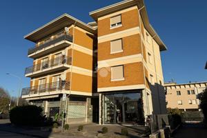 3 LOCALI A OSPITALETTO