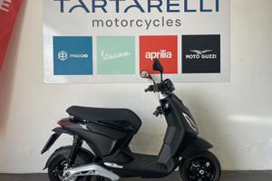 Piaggio 1 Active