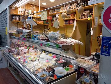 Banco generi alimentari mercato centocelle