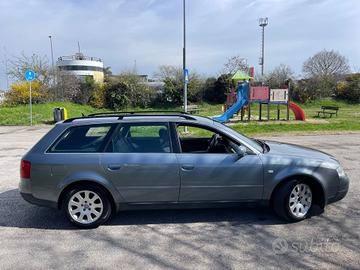 Audi A6 2.5 V6 TDI cat Avant Ambiente