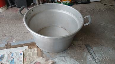 Pentolone in alluminio 50 cm diametro 