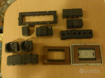 lotto BTicino Living Classic, prese, parti varie