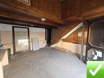Locale Commerciale C1 51 Mq + Soppalco 38 Mq