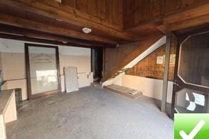 Locale Commerciale C1 51 Mq + Soppalco 38 Mq