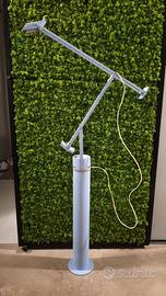 Artemide Tizio 50 con piantana