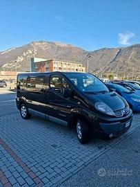 FURGONE RENAULT TRAFIC BLACK EDITION
