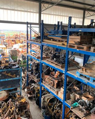 Ricambi usati per ruspe cingolate e pale cingolate