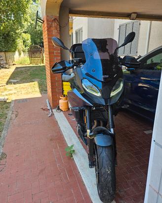 BMW F900 XR