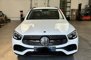 Mercedes GLC300