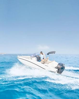 Barca WA cabina Quicksilver 645 sundeck Mercury