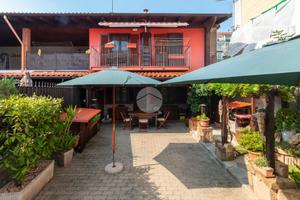 CASA SEMINDIPENDENTE A ALPIGNANO