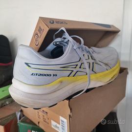 Scarpe running strada