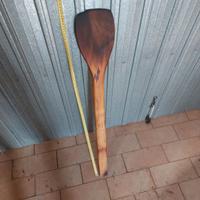 Vecchio mestolo da caseificio