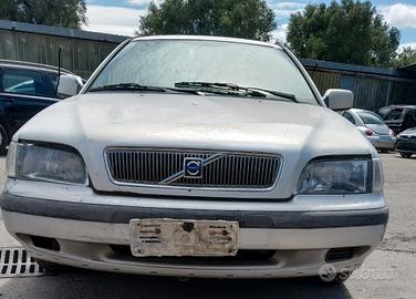Ricambi Volvo V40 190 del 2003