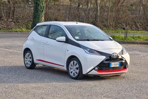 Toyota Aygo 1.0 VVT-i 69 CV 5 porte x-cite MMT 201