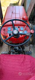 trattore Massey Ferguson 133 funziona bene 