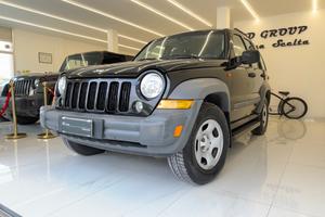 Jeep Cherokee 2.8 CRD Sport automatica