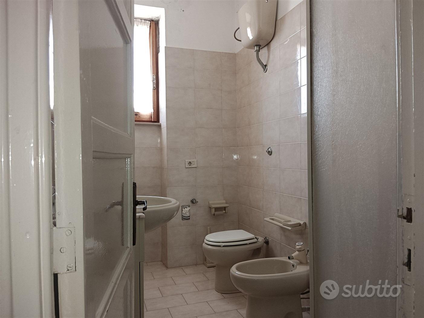Piano secondo due appartamenti unificati - Vista 5