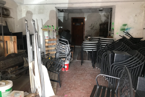 Garage 55 mq con bagno da ristrutturare