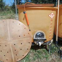 Attrezzatura per vinificazione