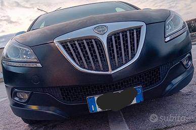 LANCIA DELTA 1.9 TWINTURBO 190cv HARD BLACK