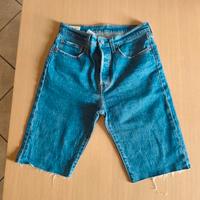 Pantaloncino in denim Levis 501