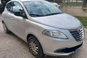 Lancia Ypsilon III 1.2 69cv