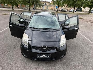 Toyota Yaris 1.3 5 porte Sol