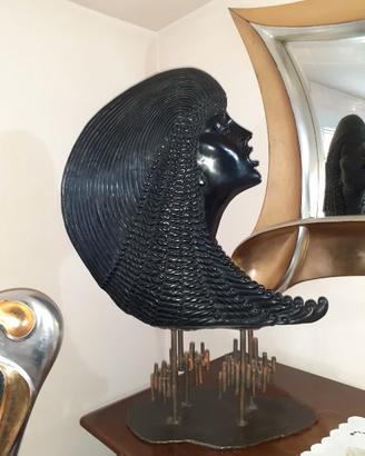 Scultura "DONNA DI FERRO" di Alberto Baracco (1984