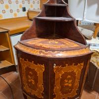 mobile ad angolo stile maggiolino