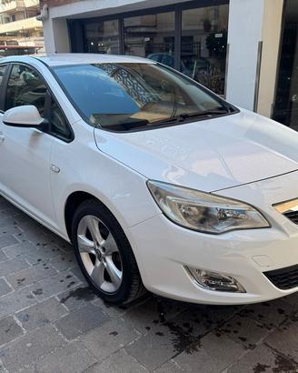 OPEL Astra 1.6 115CV 5P Cosmo UNICO PROPRIETARIO