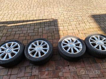 cerchi e gomme da neve 15 per vw up 