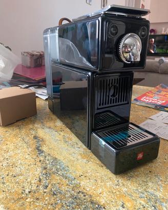 Macchina caffè espresso Illy X3