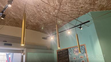 Lampade in ottone dorate