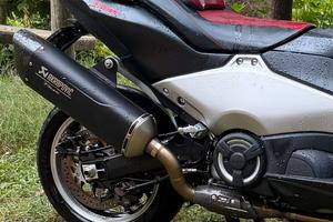 Scarico akrapovic 2026