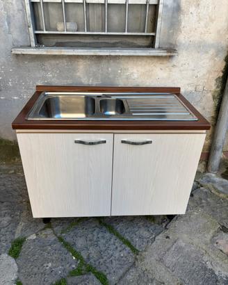 Lavello 3