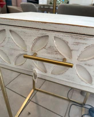 Coppia di comodini shabby